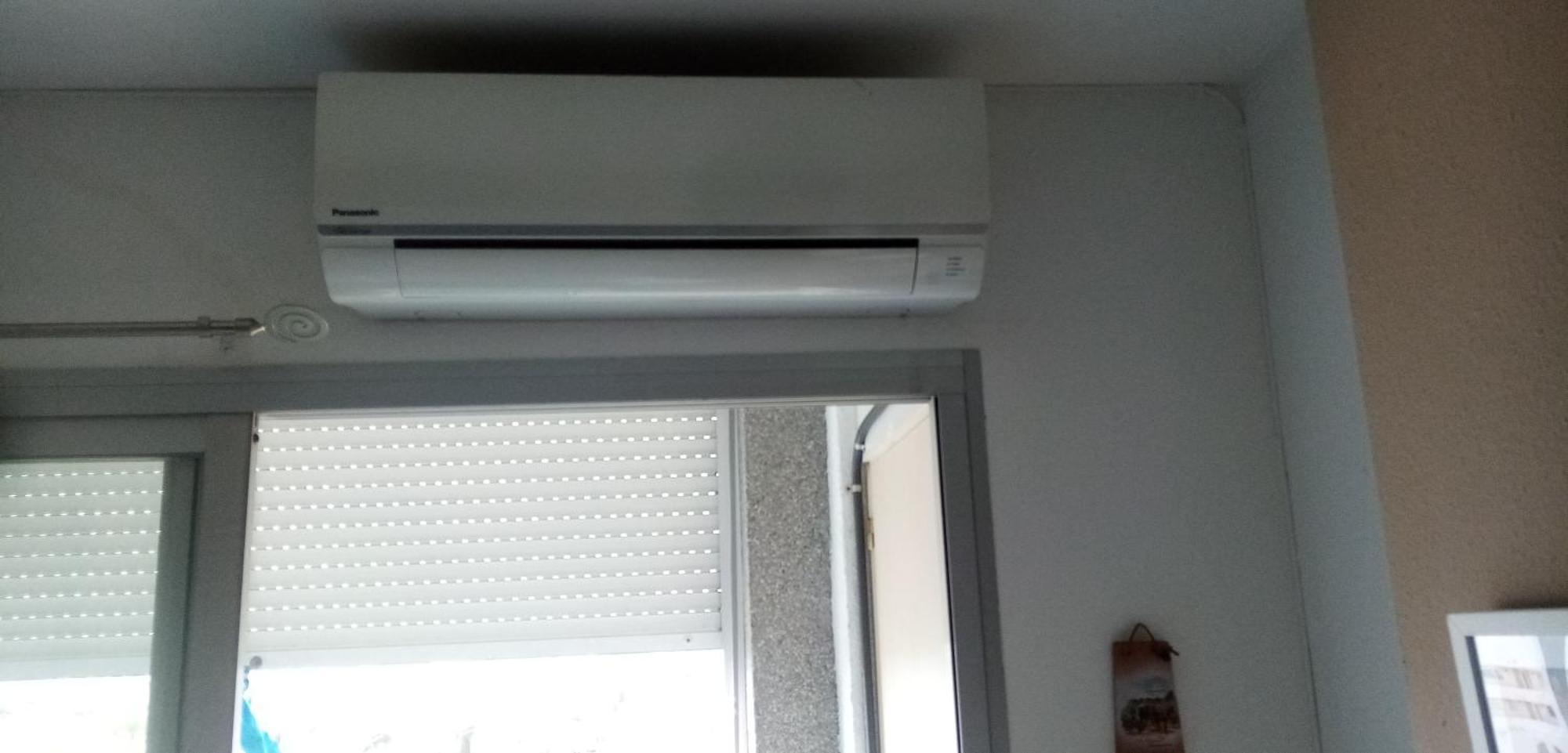 A Perte De Vue Linge De Maison Fourni Empuriabrava Exterior photo